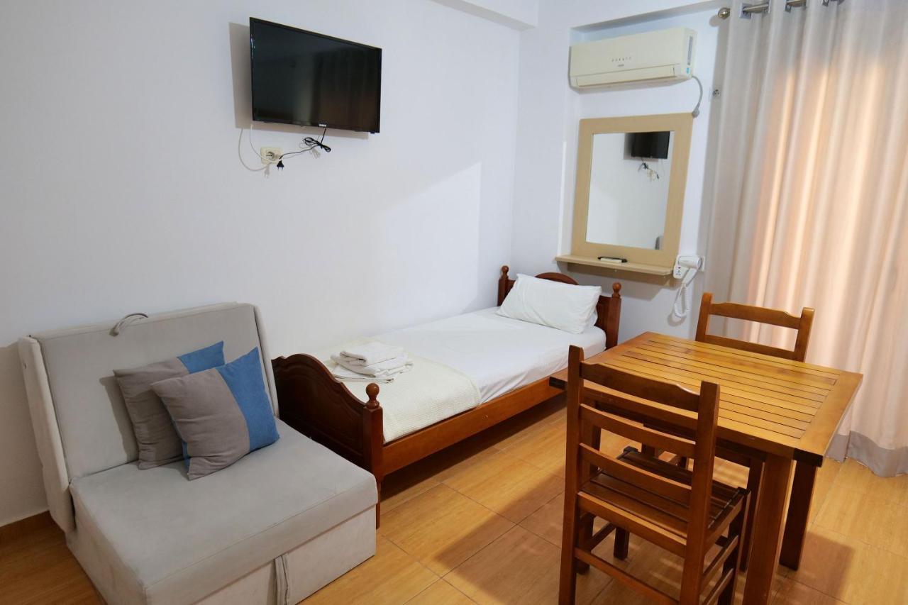 Alex & Sofi Hotel Himarë Exteriér fotografie