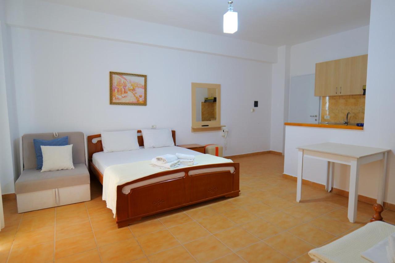 Alex & Sofi Hotel Himarë Exteriér fotografie