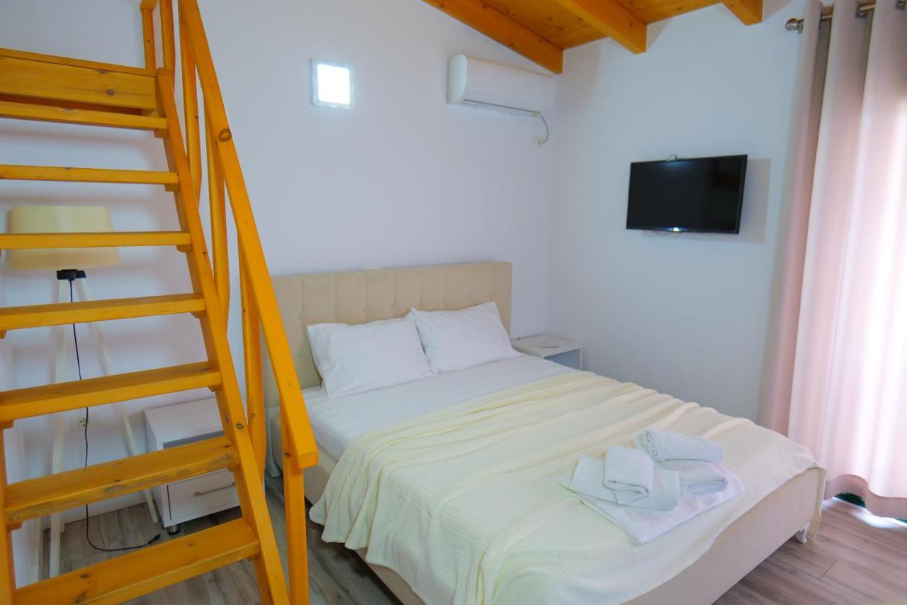Alex & Sofi Hotel Himarë Exteriér fotografie